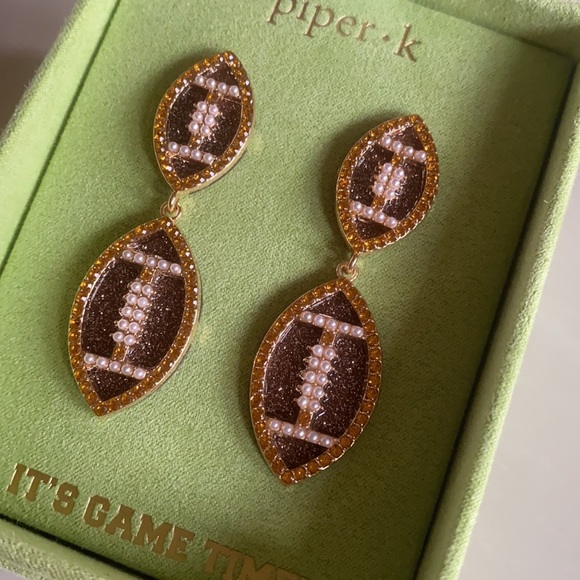 Football dangle earrings - Picture 3 of 6